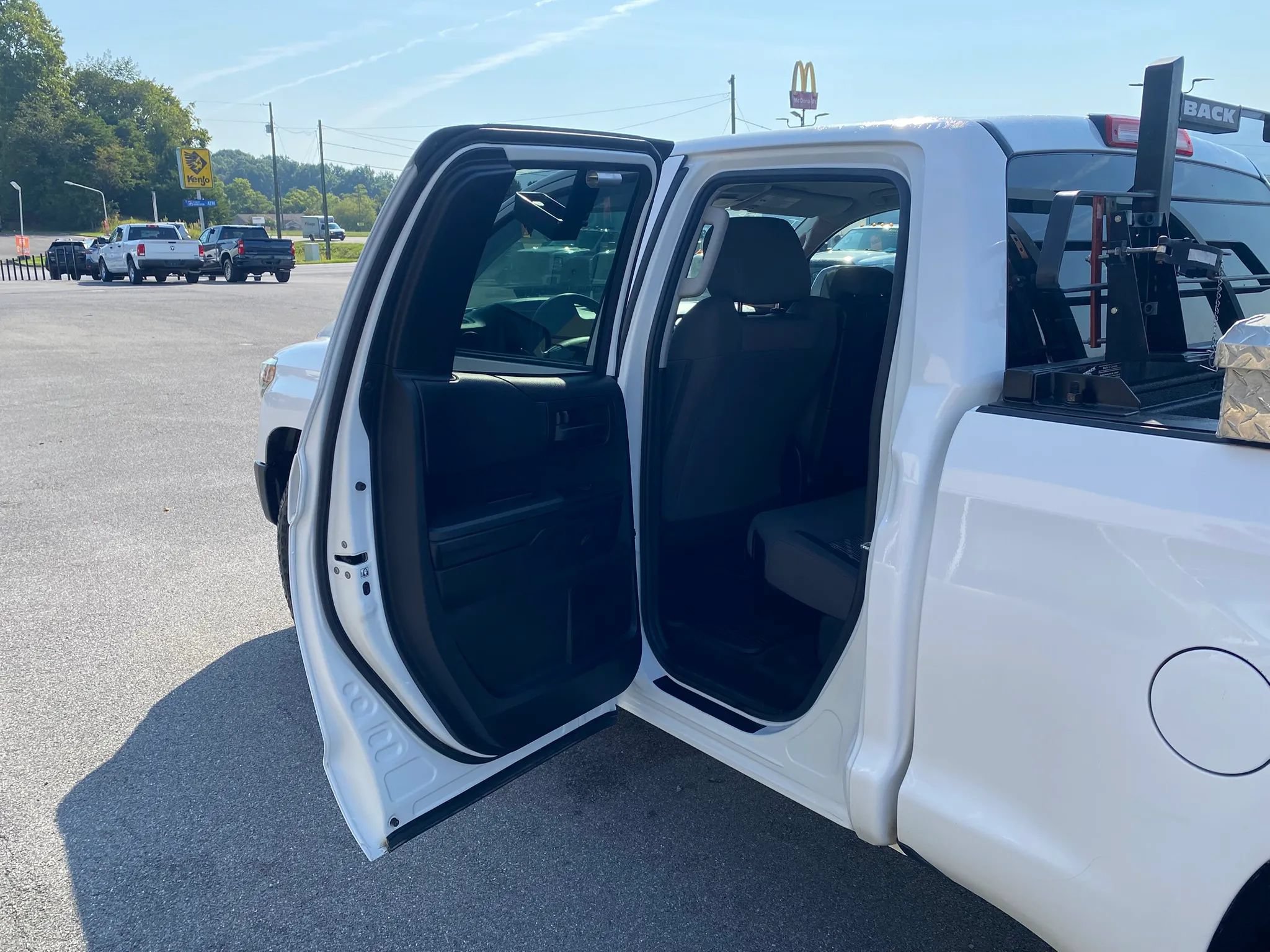 Used 2019 Toyota Tundra SR AWD/4WD image 22