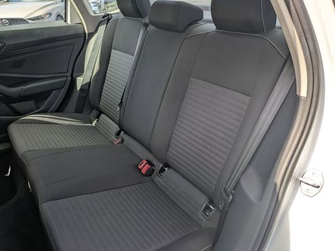 Used 2025 Volkswagen Jetta S image 27