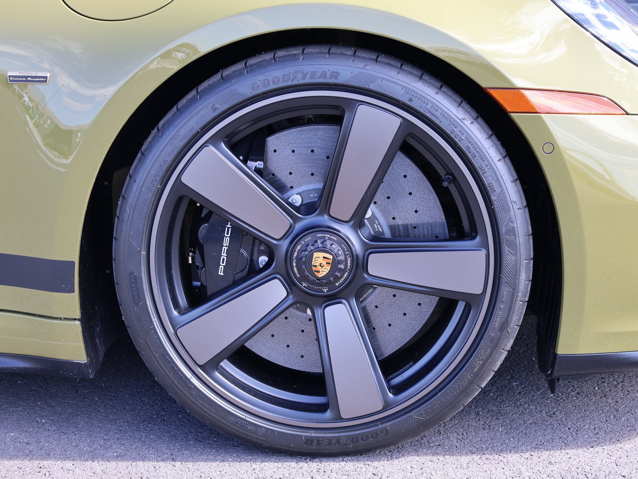 Certified 2026 Porsche 911 Carrera GTS RWD image 14