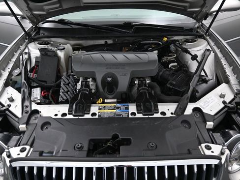 Used 2008 Buick LaCrosse CX image 35