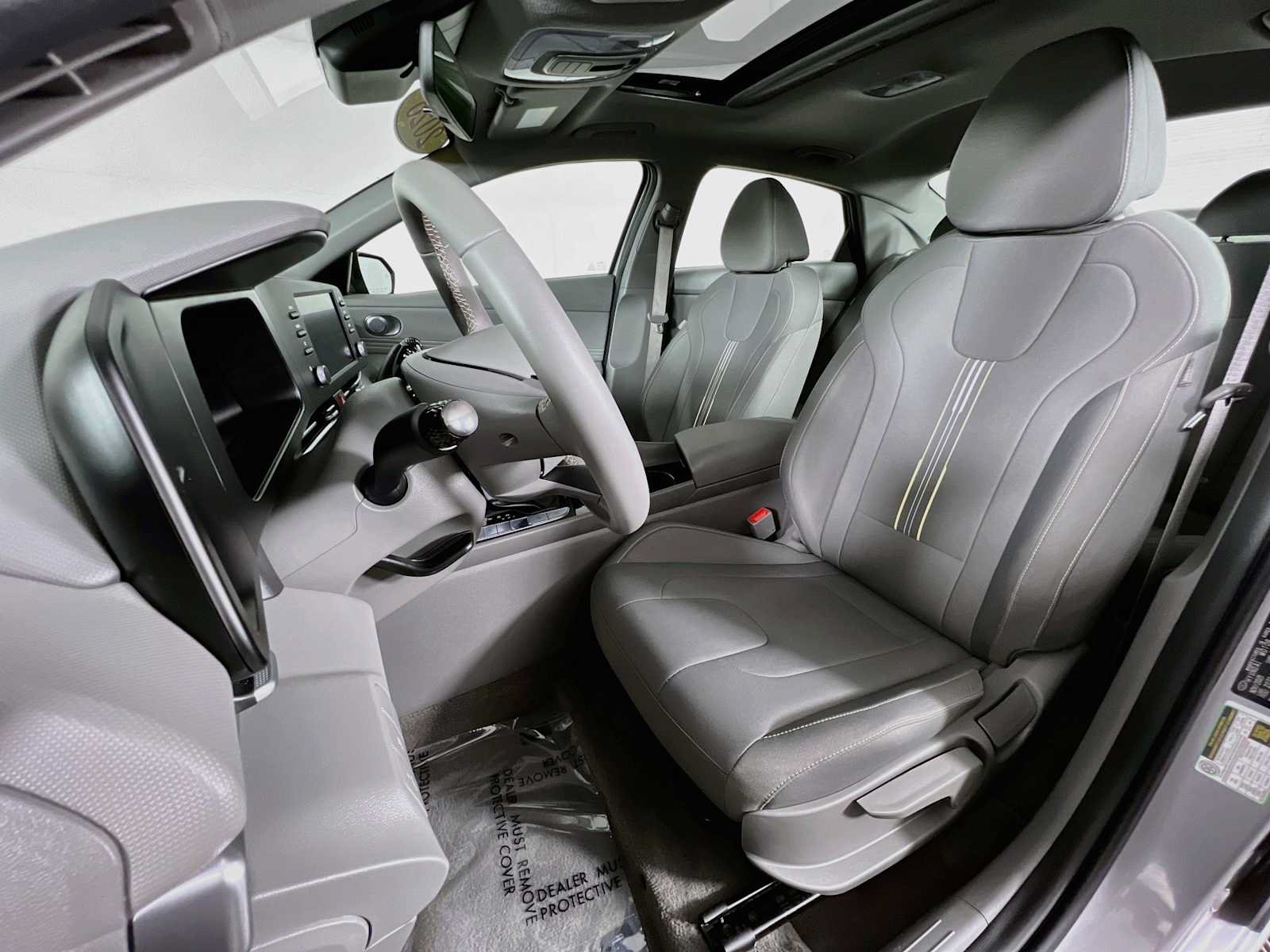 Certified 2026 Hyundai Elantra SEL Sport FWD image 21