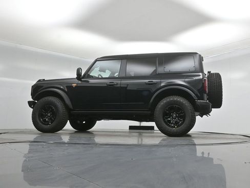 New 2026 Ford Bronco Badlands image 52