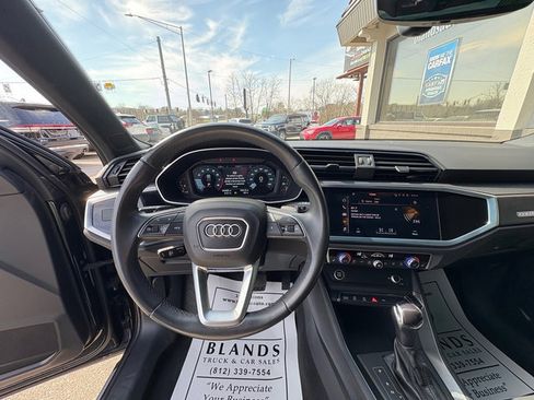 Used 2022 Audi Q3 2.0T Premium Plus image 19