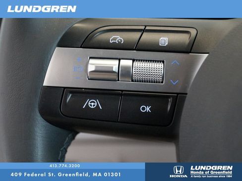 Used 2025 Hyundai Kona SEL AWD/4WD image 20