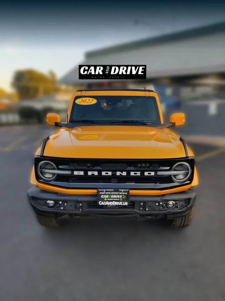 Used 2022 Ford Bronco Outer Banks AWD/4WD image 2
