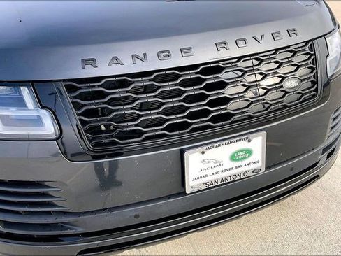 Used 2020 Land Rover Range Rover HSE image 33