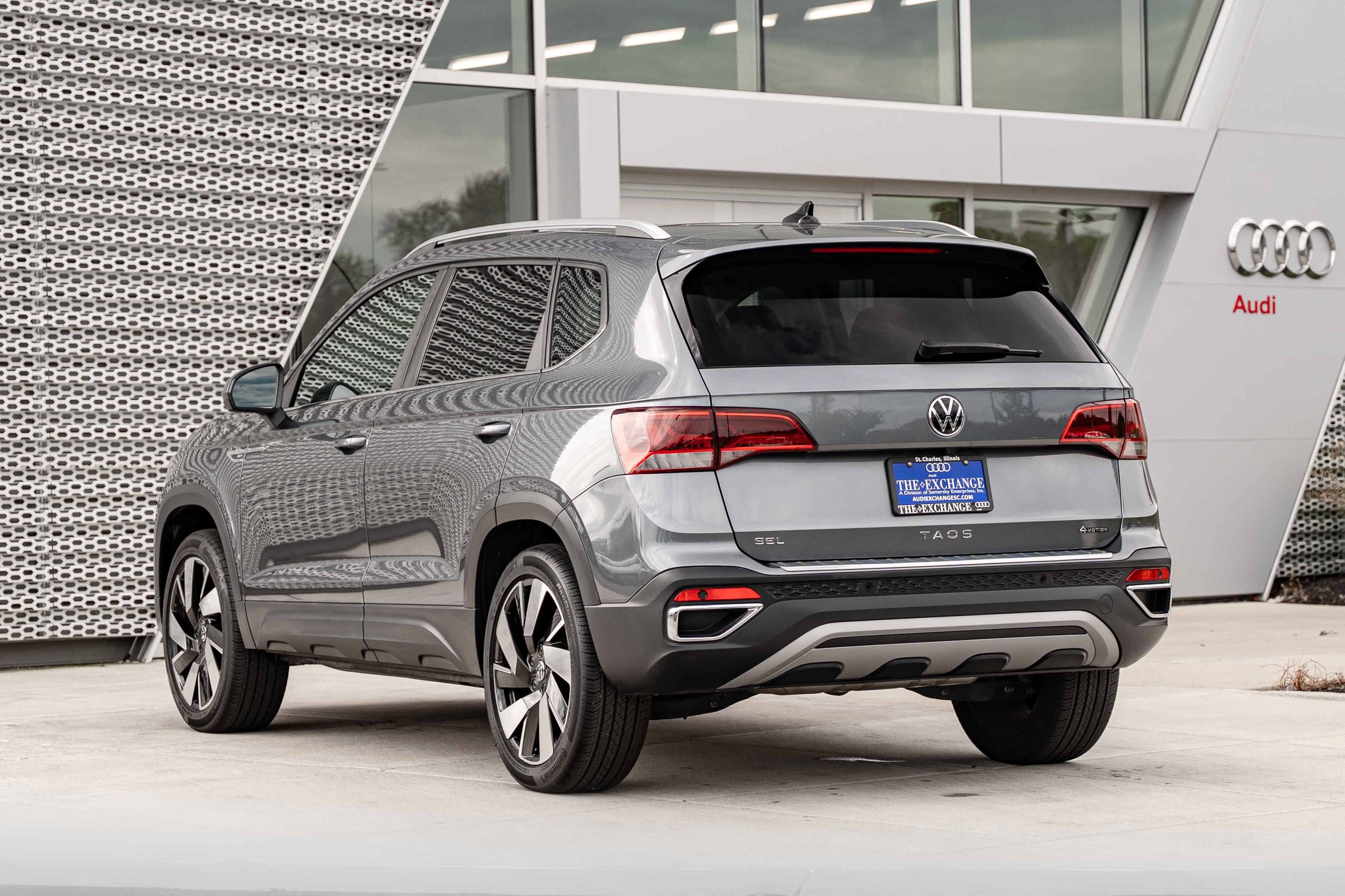 Used 2024 Volkswagen Taos SEL AWD/4WD image 5