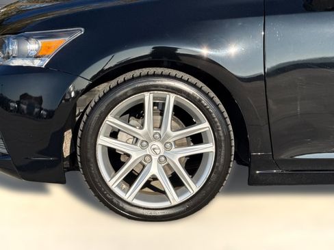 Used 2014 Lexus CT 200h image 22