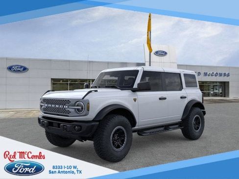 New 2025 Ford Bronco Badlands w/ Sasquatch Package image 1