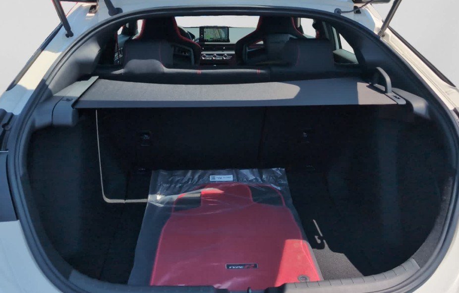 Used 2025 Honda Civic Type R image 9