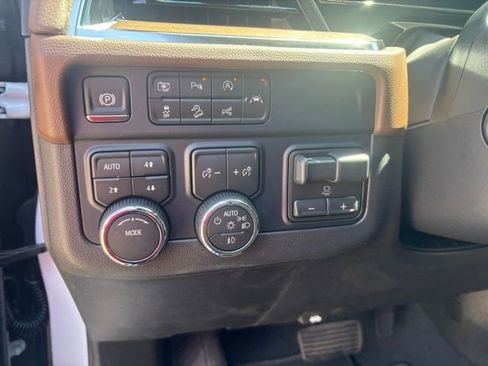 New 2026 Chevrolet Tahoe High Country w/ Sun And Tow Package AWD/4WD image 22