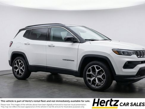 Used 2025 Jeep Compass Limited image 1