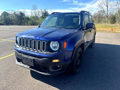 Used 2016 Jeep Renegade Latitude w/ Cold Weather Group
