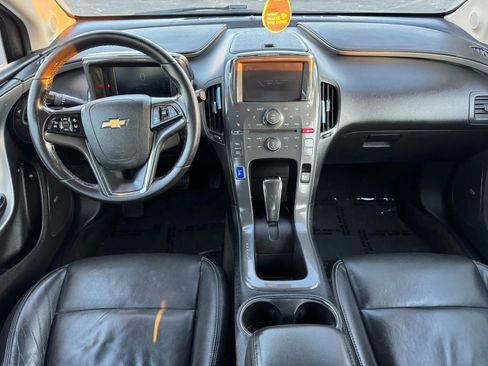 Used 2013 Chevrolet Volt Premium w/ Premium Trim Package image 20