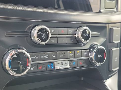 New 2026 Ford F150 Platinum w/ Equipment Group 702A High AWD/4WD image 27