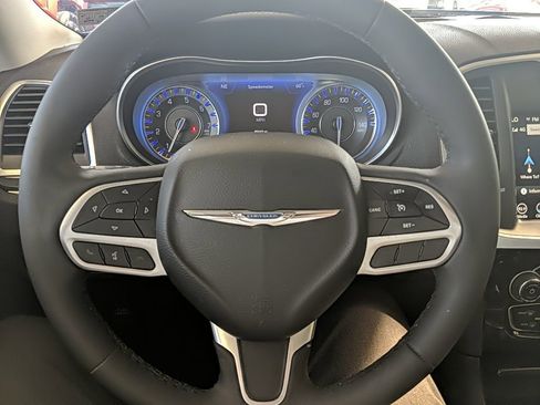 Used 2023 Chrysler 300 Touring L w/ Popular Equipment Group image 16