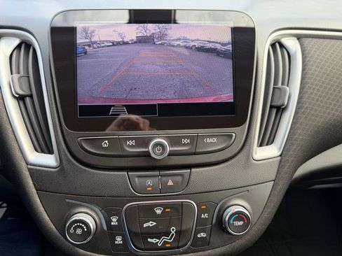 Used 2021 Chevrolet Malibu RS w/ LPO, Convenience Package 1 image 17