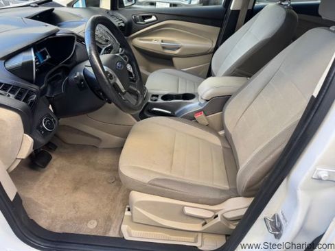 Used 2016 Ford C-MAX SE image 9