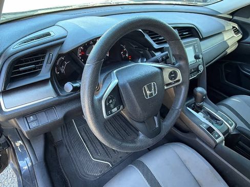 Used 2018 Honda Civic LX image 10
