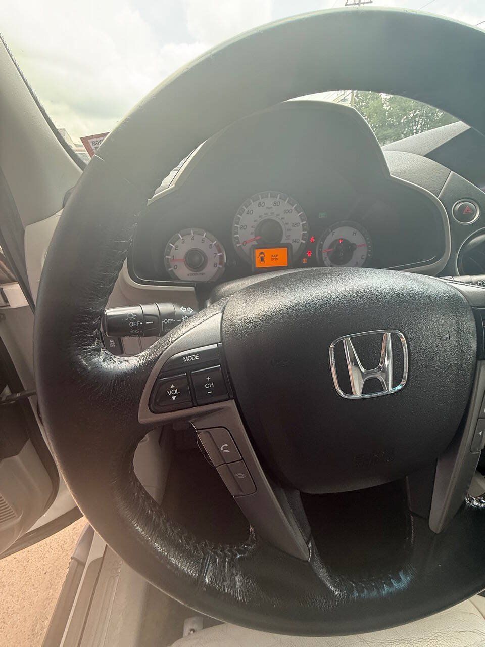 Used 2013 Honda Pilot Touring image 22