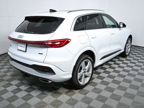 New 2026 Audi Q5 Premium AWD/4WD image 3