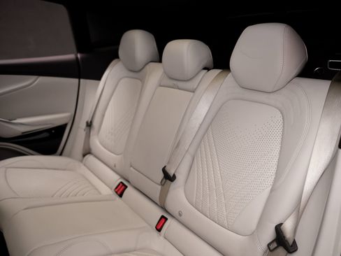 Used 2023 Aston Martin DBX AWD/4WD image 64