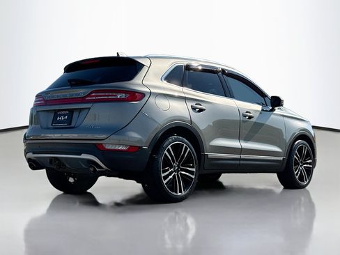 Used 2017 Lincoln MKC Reserve AWD/4WD image 2