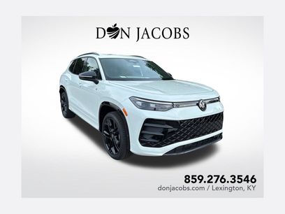 New 2026 Volkswagen Tiguan SE R-Line