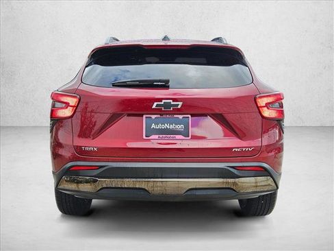 Certified 2024 Chevrolet Trax ACTIV w/ Driver Confidence Package image 6