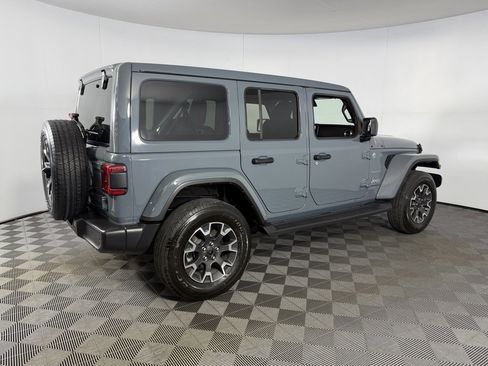 Certified 2024 Jeep Wrangler Sahara w/ Technology Group image 7