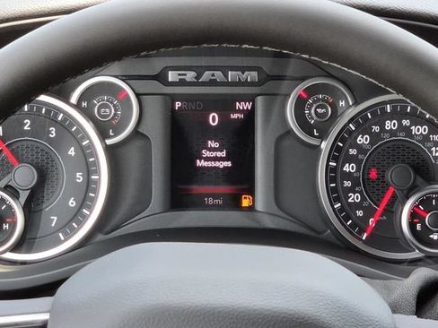 New 2026 RAM 2500 Big Horn AWD/4WD image 24