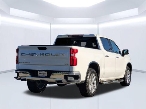 Used 2020 Chevrolet Silverado 1500 LTZ w/ LTZ Convenience Package AWD/4WD image 5