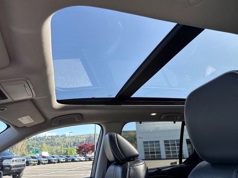 Used 2023 Honda Pilot Elite image 27