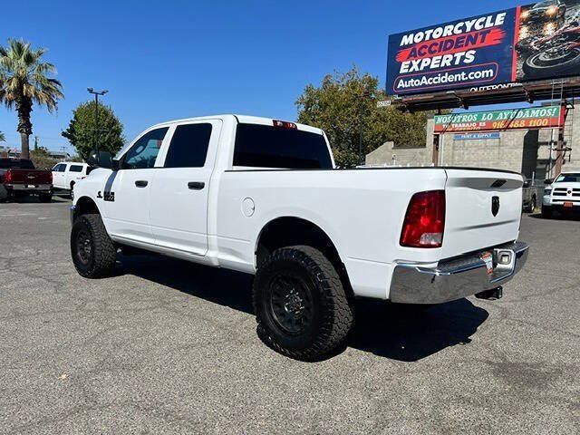 Used 2018 RAM 2500 Tradesman w/ Chrome Appearance Group AWD/4WD image 6