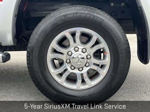 Used 2016 RAM 2500 Laramie AWD/4WD image 11