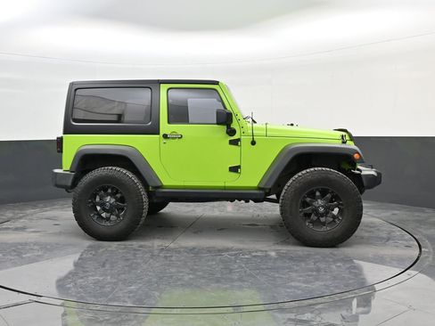 Used 2013 Jeep Wrangler Sport image 9