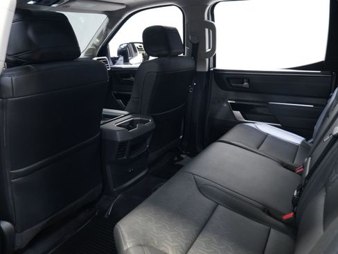 Used 2024 Toyota Tundra Limited image 36