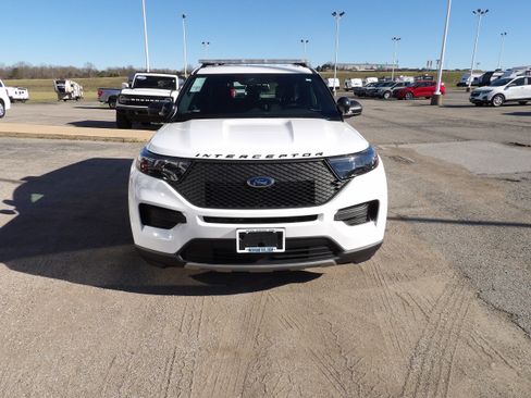 Used 2025 Ford Explorer 4WD Police Interceptor w/ Ultimate Wiring Package image 3