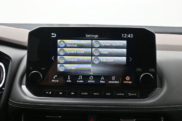 Used 2021 Nissan Rogue Platinum FWD image 17