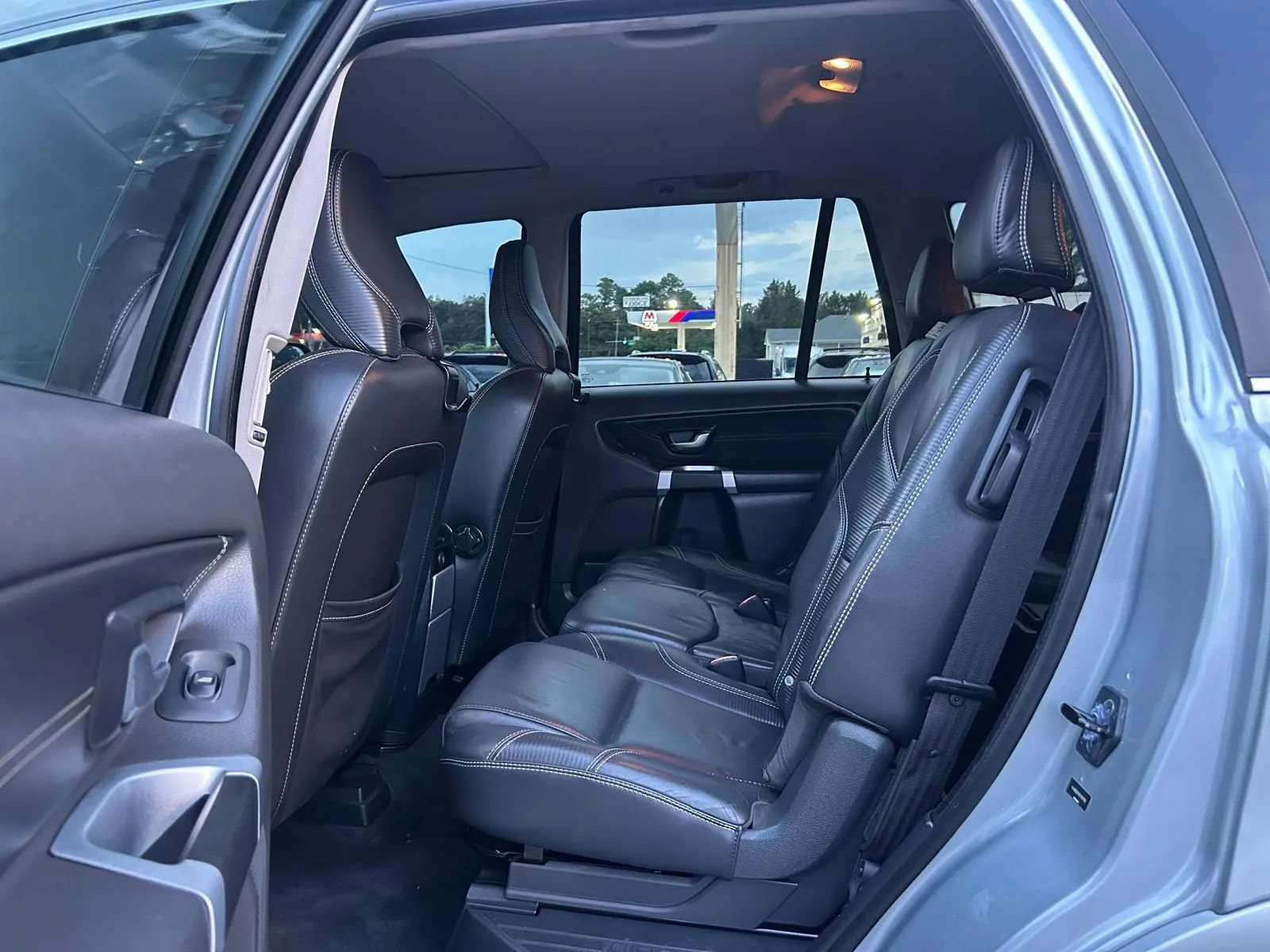 Used 2014 Volvo XC90 3.2 R-Design FWD image 7