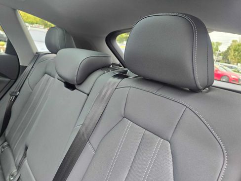 Used 2025 Audi Q5 Premium Plus w/ Premium Plus AWD/4WD image 18