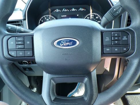 Used 2023 Ford F150 XLT image 15