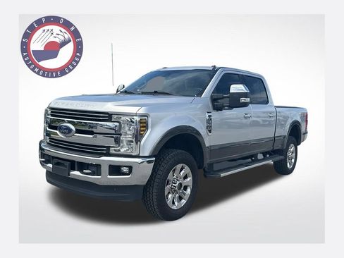 Used 2019 Ford F350 Lariat w/ Lariat Ultimate Package AWD/4WD image 1