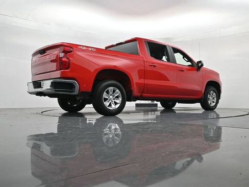 Used 2025 Chevrolet Silverado 1500 LT AWD/4WD image 36