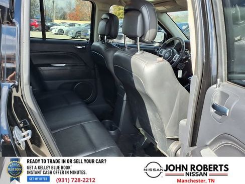 Used 2015 Jeep Compass Sport image 18
