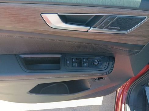 Used 2024 Volkswagen Atlas SEL Premium R-Line image 25