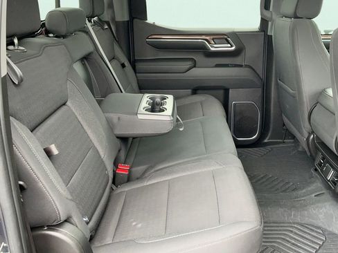 Used 2024 Chevrolet Silverado 1500 LT AWD/4WD image 20