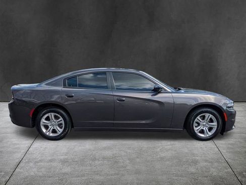 Used 2023 Dodge Charger SXT image 3