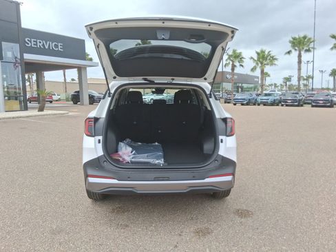New 2026 Kia Sportage LX FWD image 6