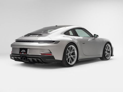 Used 2024 Porsche 911 GT3 RWD image 3